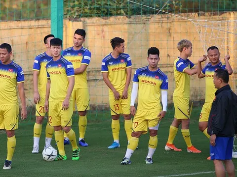 Sao ĐT Việt Nam đau nhẹ, HLV Park Hang-seo yêu cầu tập riêng