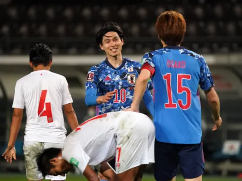 Sao Liverpool giúp ĐT Nhật Bản hủy diệt Myanmar 10-0