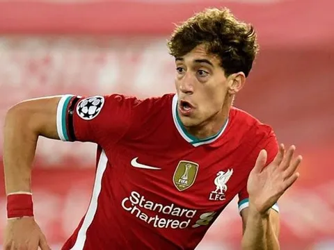 Sao Liverpool: "Vô cùng khó cho Klopp sử dụng tôi"