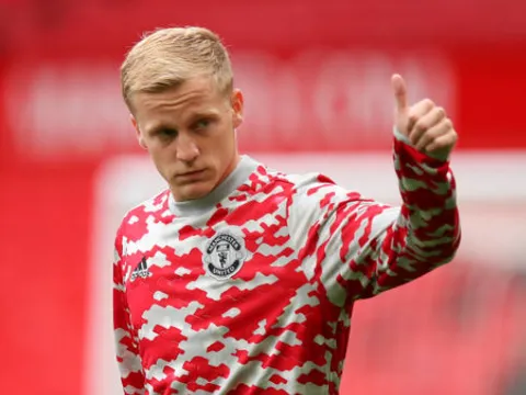 Sao Man Utd bị Van Gaal gạch tên khỏi danh sách ĐT Hà Lan