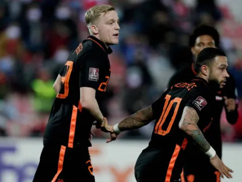 Sao Man Utd nổ súng trong ngày Hà Lan dội mưa gôn vào lưới Gibraltar