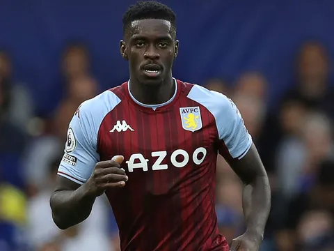 Sao M.U rời nước Anh vì Steven Gerrard?