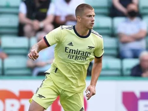 Sao trẻ Arsenal chính thức đến Hibernian