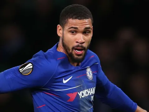 Sao trẻ Cheslea: "Tôi đã phải học cách đi lại từ đầu"