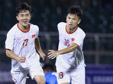 Sao trẻ HAGL nổ súng, U19 Việt Nam hạ Mông Cổ, leo lên xếp nhì bảng J