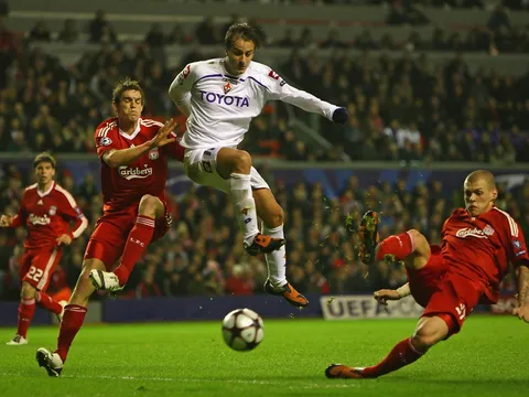 Sắp gặp Liverpool, cựu danh thủ AC Milan tự tin vì 1 điều