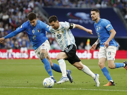 Messi xuất sắc nhất trận Finalissima