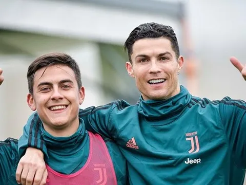 Sau 1 tháng, Ronaldo mới làm điều này ở Juventus
