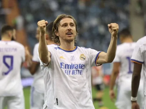 Sau Benzema, Ancelotti khen ngợi 1 cái tên khác của Real Madrid