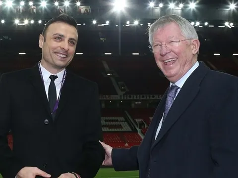 Sau Man Utd, Berbatov chỉ ra CLB sẽ "quật ngã" Man City