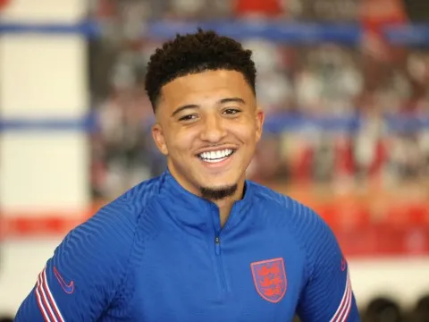 Sau Sancho, Berbatov khuyên Man Utd chiêu mộ ngôi sao tuyển Anh, không phải Rice