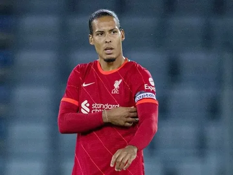 Sau tất cả, Van Dijk trải lòng chuyện bỏ EURO, ưu tiên Liverpool