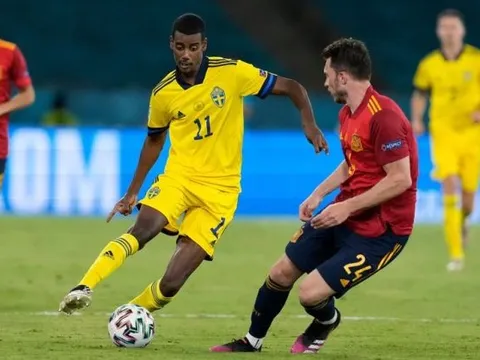 Sau trận đấu của Tây Ban Nha, Man Utd có lẽ đã tìm ra phương án B cho Haaland