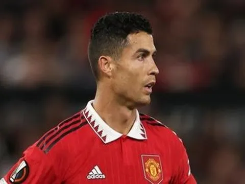 Sau trận đầu tiên của Potter, Chelsea đã biết quyết định với Ronaldo