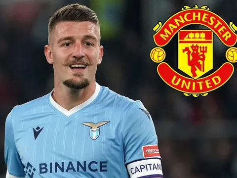 Savic và 5 tiền vệ đang ở gần Old Trafford nhất
