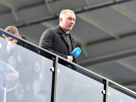 Scholes chỉ ra trung phong số 1 của Man Utd, không phải Ronaldo