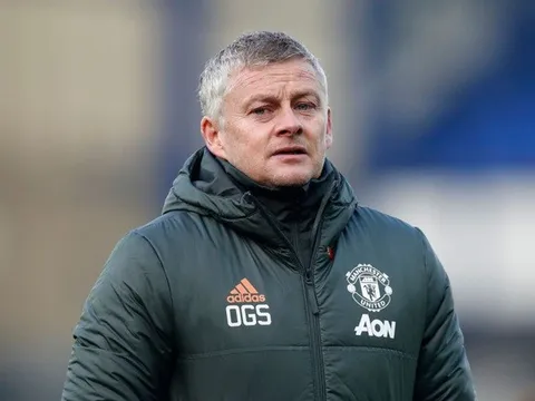 Scholes: "Solskjaer xứng đáng được gia hạn ở Man Utd, nhưng... "