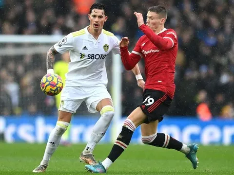 Scott McTominay trình bằng chứng khẳng định Leeds "đá láo"