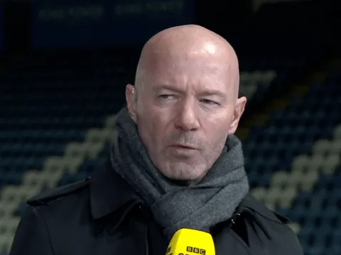 Man United bại trận, Shearer nói thẳng ngôi sao tệ hại