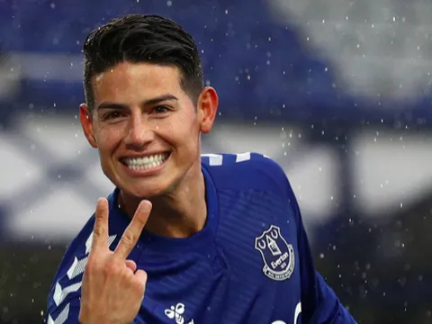 "James Rodriguez biến bóng đá trở nên đơn giản"