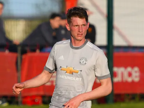 Rời OTF, tài năng "đặc biệt" của M.U ghi bàn đầu tiên trong sự nghiệp