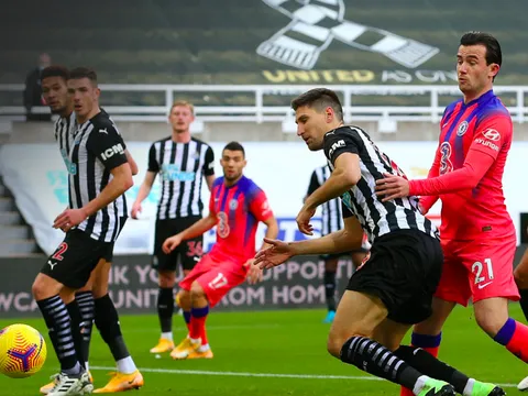 Sau trận Chelsea, đã phát hiện "thánh quạ đen" ở Premier League