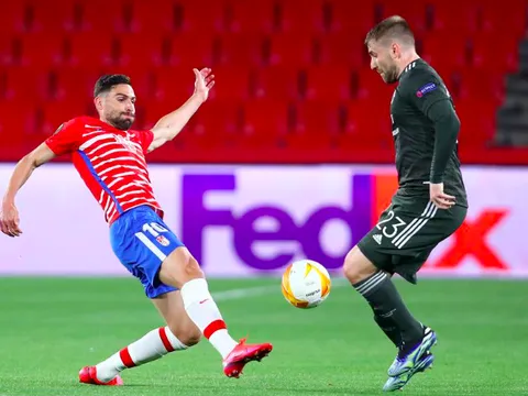 10 thống kê Granada 0-2 M.U: Xuất hiện "cặp đôi vàng", đáng nể Fernandes!