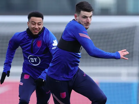 Lấy "ông chủ tuyến giữa", Man Utd gán Lingard cho đối tác