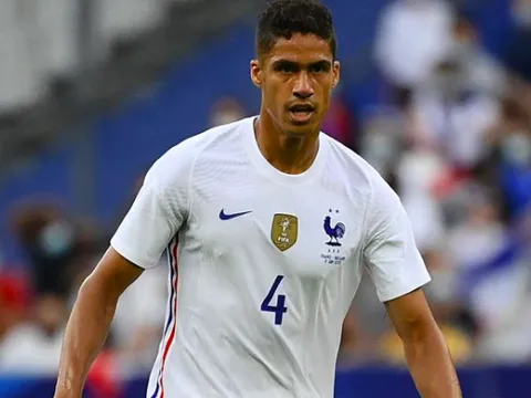 Real Madrid ra giá bán Varane cho Man Utd