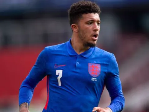 Lý do không ngờ khiến vụ Sancho - Man Utd đổ bể