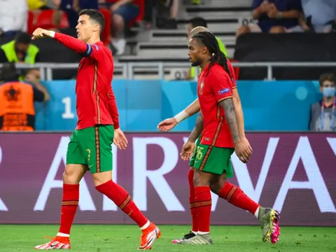 Chấm điểm Bồ Đào Nha 2-2 Pháp: Đẳng cấp Ronaldo, 2 điểm 8!