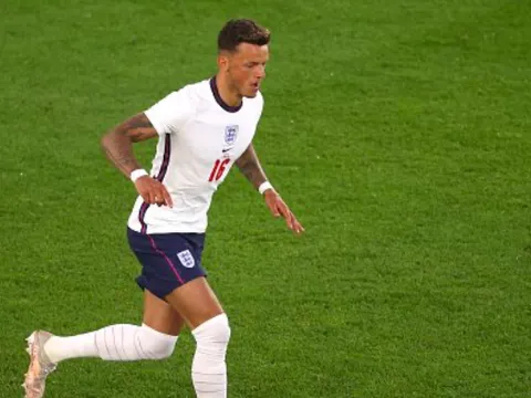 Lộ mức lương khủng của Ben White tại Arsenal