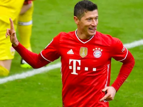 Lewandowski gật đầu với Chelsea, sẵn sàng tới Premier League