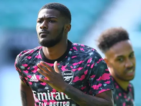 Arsenal muốn bán đứt 2 cái tên, thu về 50 triệu bảng
