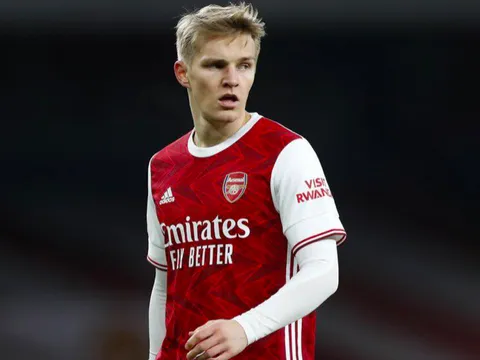 Xác nhận bế tắc vụ Maddison, Arsenal sẵn sàng mua đứt số 10 quen thuộc