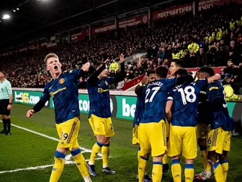 Thắng Brentford, Ferdinand nói thẳng mục tiêu của Man United mùa này