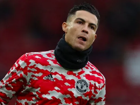 "Pha chạy chỗ tuyệt vời của Ronaldo. Một bàn thắng nếu chạm vào bóng"