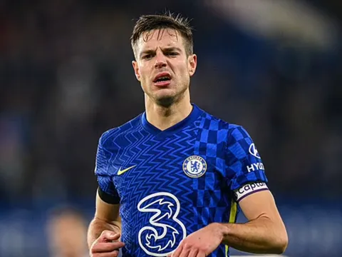 Rõ thời điểm Azpilicueta chốt tương lai