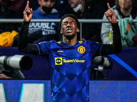 Paul Parker chỉ ra ngôi sao hay hơn Rashford và Sancho
