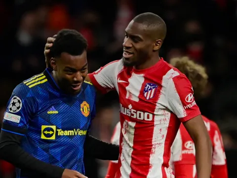 Atletico cùng lúc đón nhận 2 cú sốc lớn trước trận gặp M.U