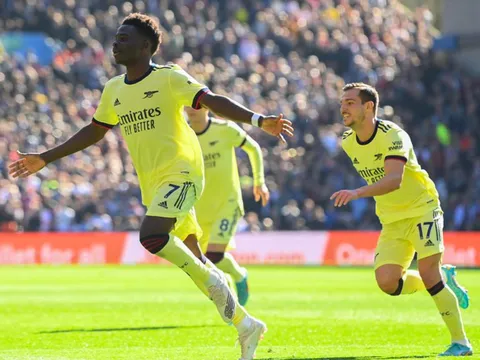 "Ánh sáng chói lọi của Arsenal, cái gai trong mắt đối thủ"