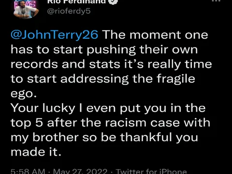 Terry và Ferdinand bêu xấu nhau trên twitter