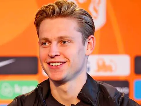 Man Utd đã ký sẵn 2 cầu thủ hoàn hảo cho De Jong từ trước