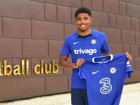 CHÍNH THỨC! Chelsea công bố tân binh thứ 6, bom tấn đắt kỷ lục