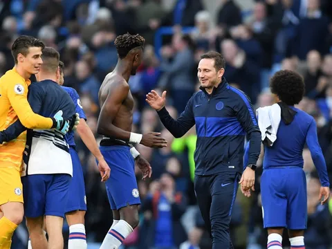 Sếp lớn điểm mặt chỉ tên, Real đón "báu vật tấn công" 31,5 triệu của Chelsea