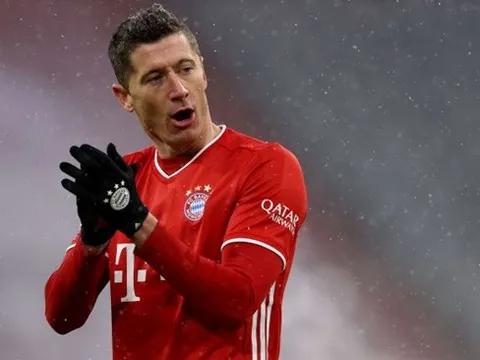 Sếp lớn khẳng định 1 câu, rõ tương lai của Lewandowski