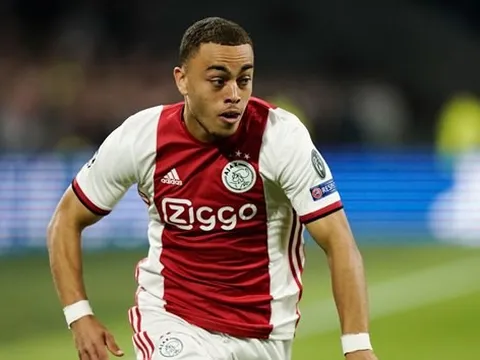 Bán rẻ 'ngọc quý' cho Barca, Ajax vẫn bị trả góp