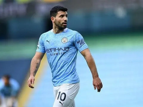 Sergio Aguero từ chối Barca, PSG vì tham vọng vượt mặt huyền thoại M.U
