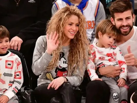 Shakira tức giận với Pique