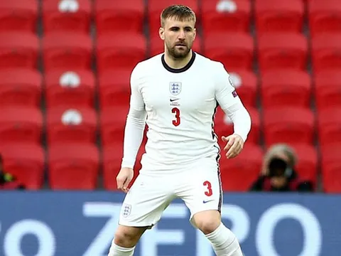 Shaw góp dấu giày vào 2 bàn thắng, CĐV Man Utd nói gì?